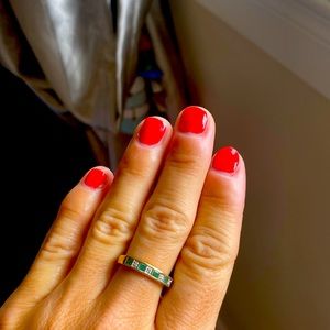 solid gold ring size 6us